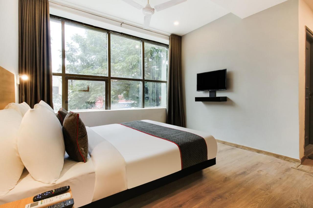 Готель Oyo Townhouse 600 Gangothri Secunderabad Екстер'єр фото