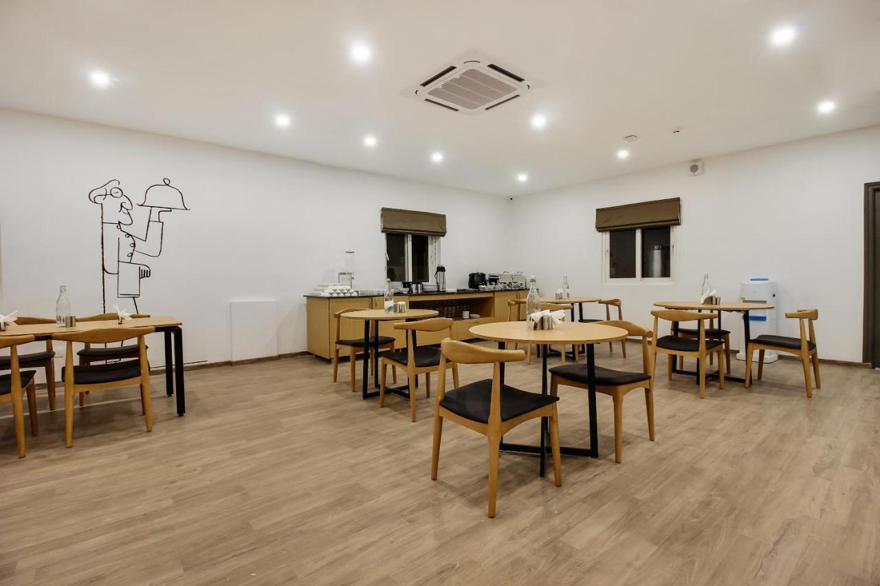 Готель Oyo Townhouse 600 Gangothri Secunderabad Екстер'єр фото