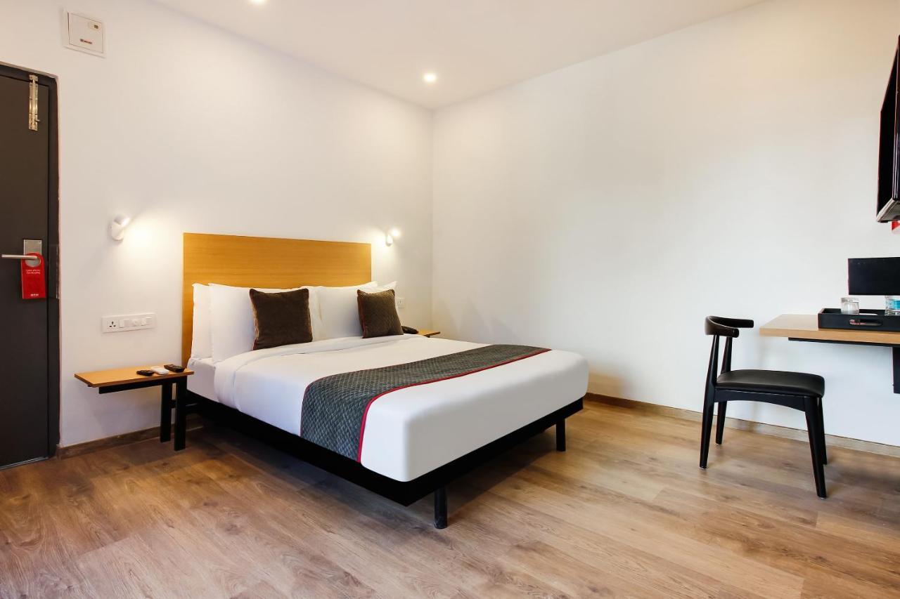 Готель Oyo Townhouse 600 Gangothri Secunderabad Екстер'єр фото