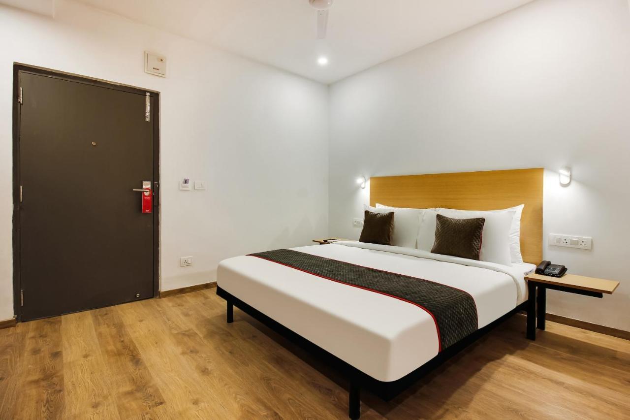 Готель Oyo Townhouse 600 Gangothri Secunderabad Екстер'єр фото