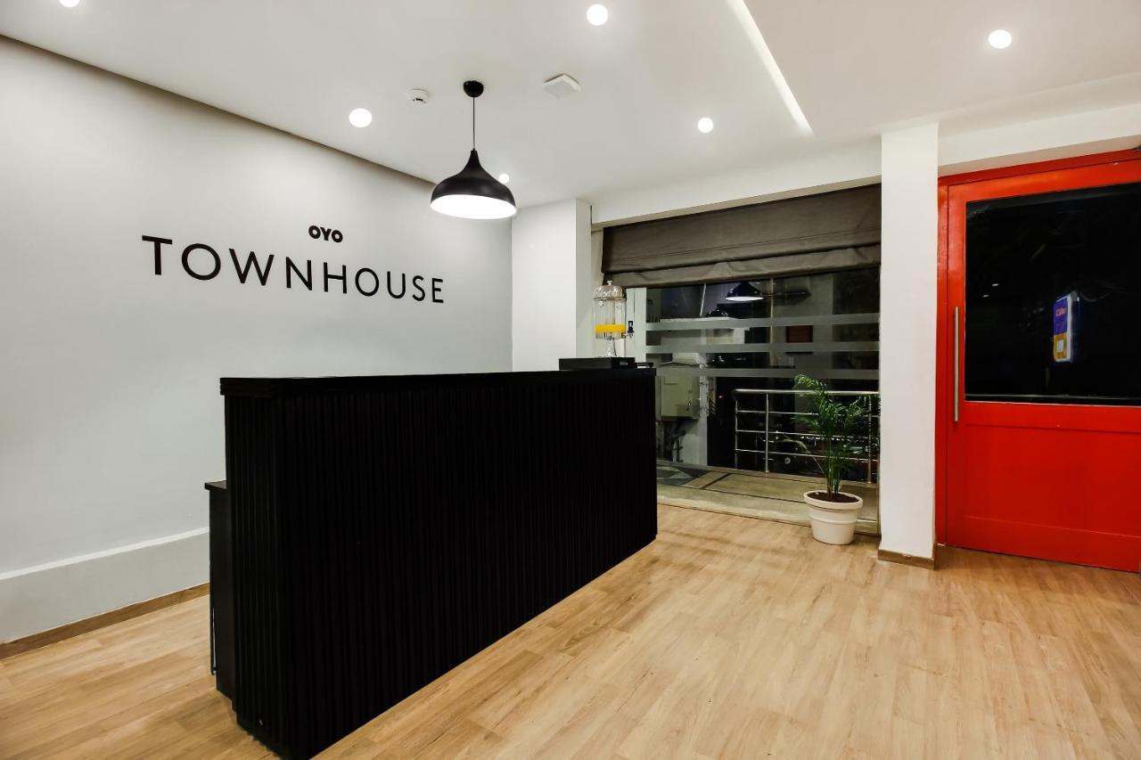 Готель Oyo Townhouse 600 Gangothri Secunderabad Екстер'єр фото